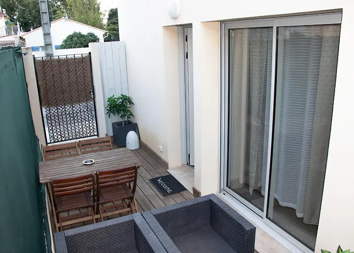 Studio Confortable - Parking Inclus - Proche Mer Juan-Les-Pins